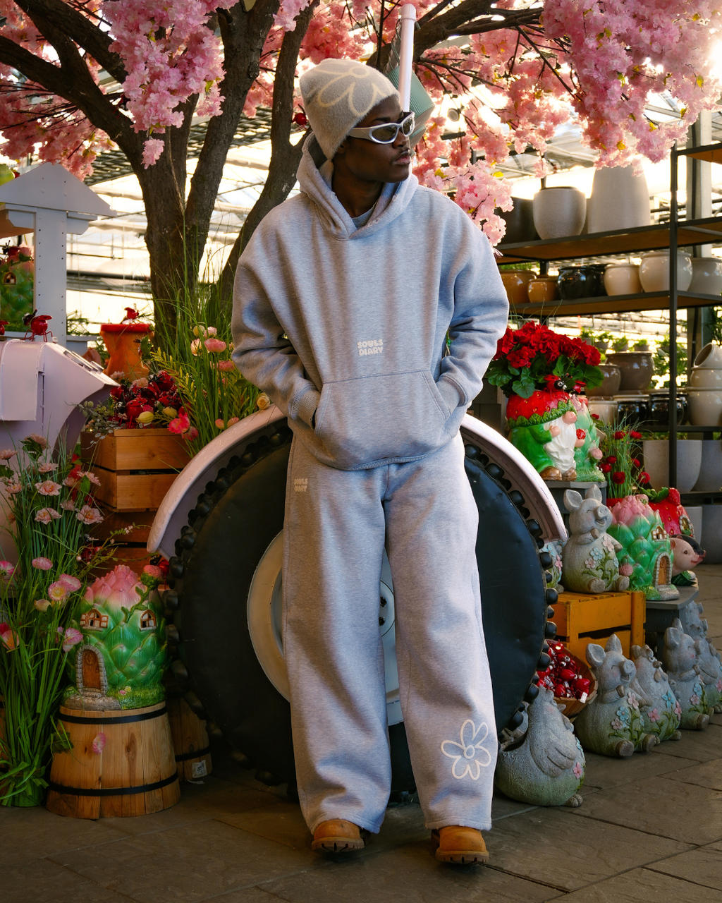 "basik flower" hoodie