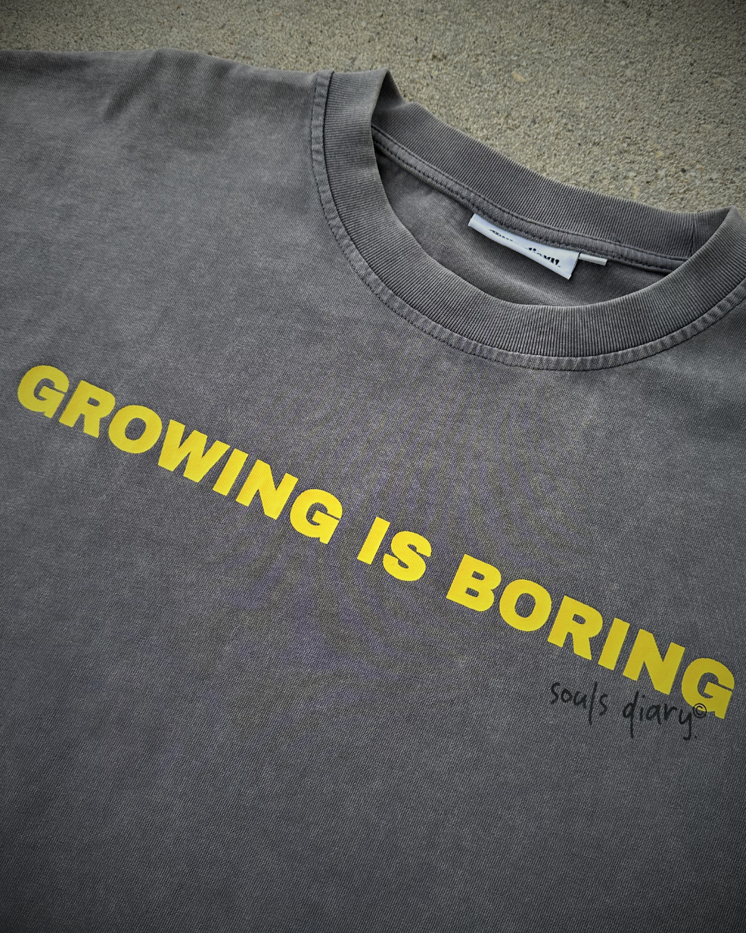 "boring" tee in ash grey