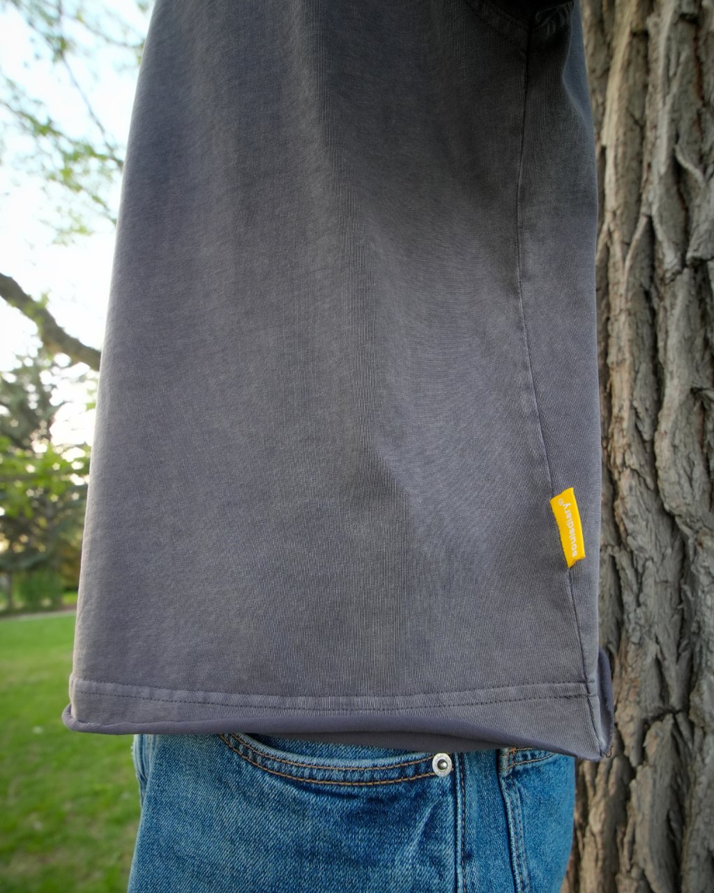 "boring" tee in ash grey