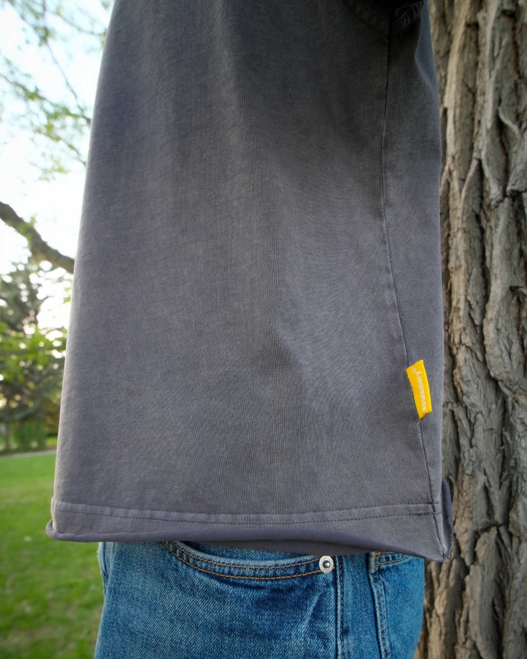 "boring" tee in ash grey