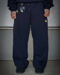 "midnite baggy sweats"