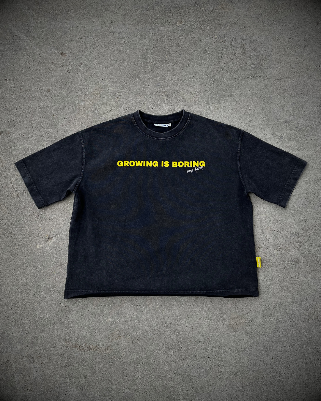 "boring" tee in charcoal